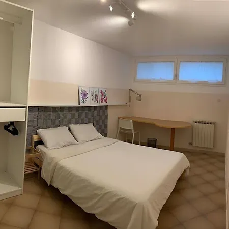 La Casa 44