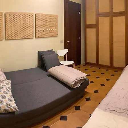 La Casa 44 *