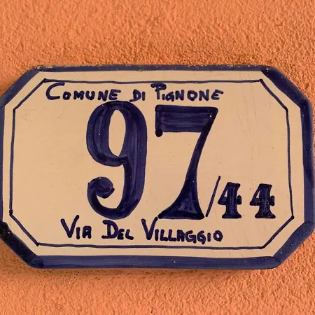 La Casa 44 *